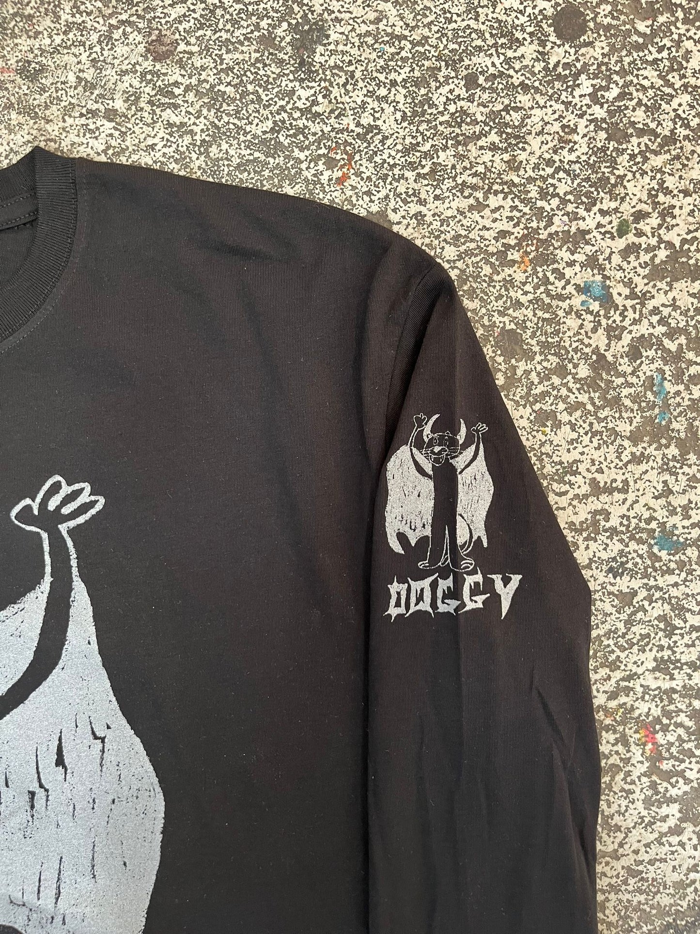 Dracula black long sleeve