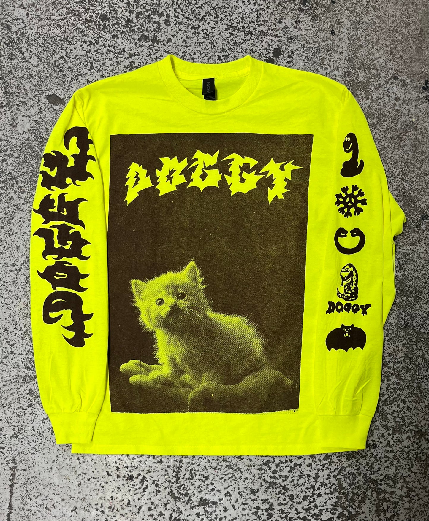 Kitten long sleeve neon brown
