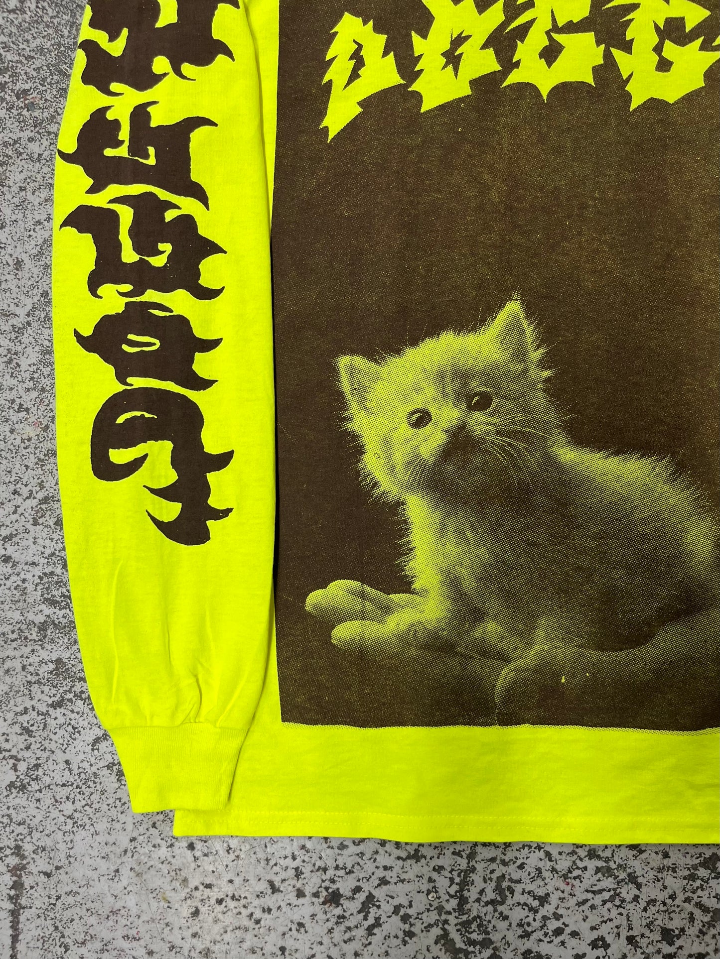 Kitten long sleeve neon brown