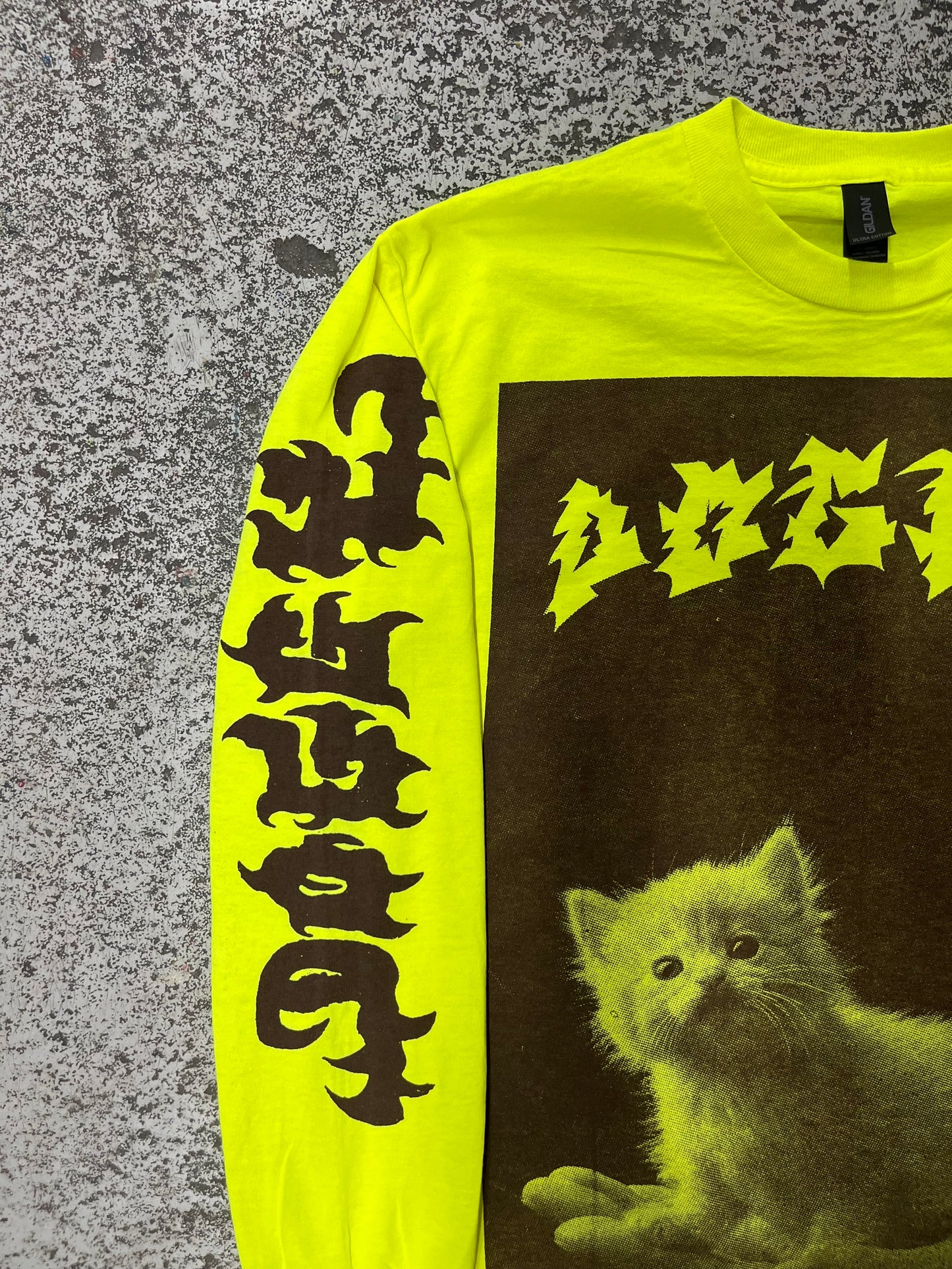Kitten long sleeve neon brown