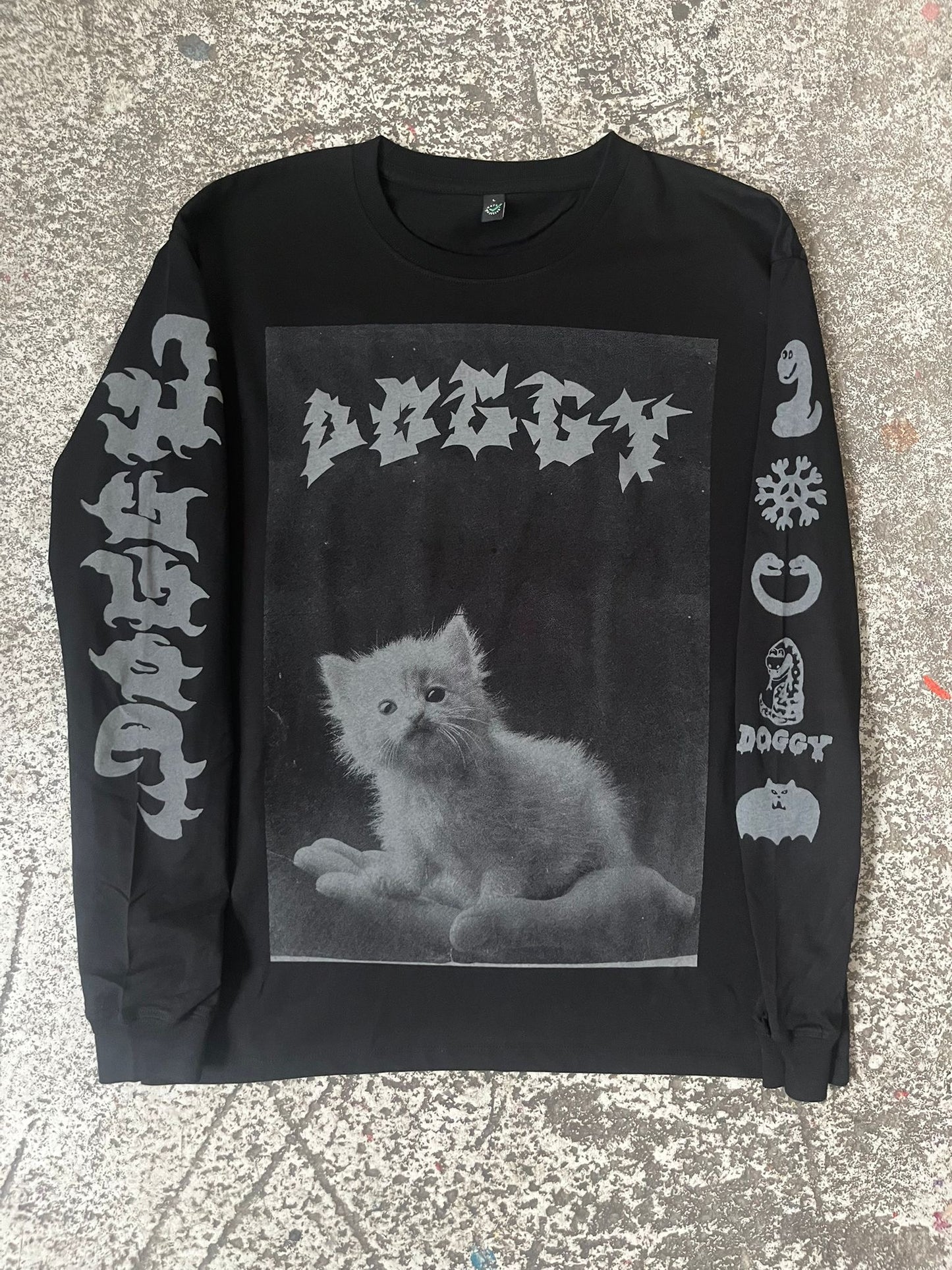 Kitten long sleeve black & grey